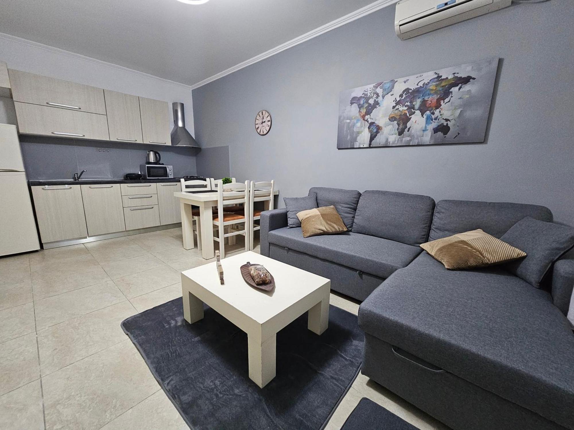 Wanderlust Tirana 2 Apartment ภายนอก รูปภาพ